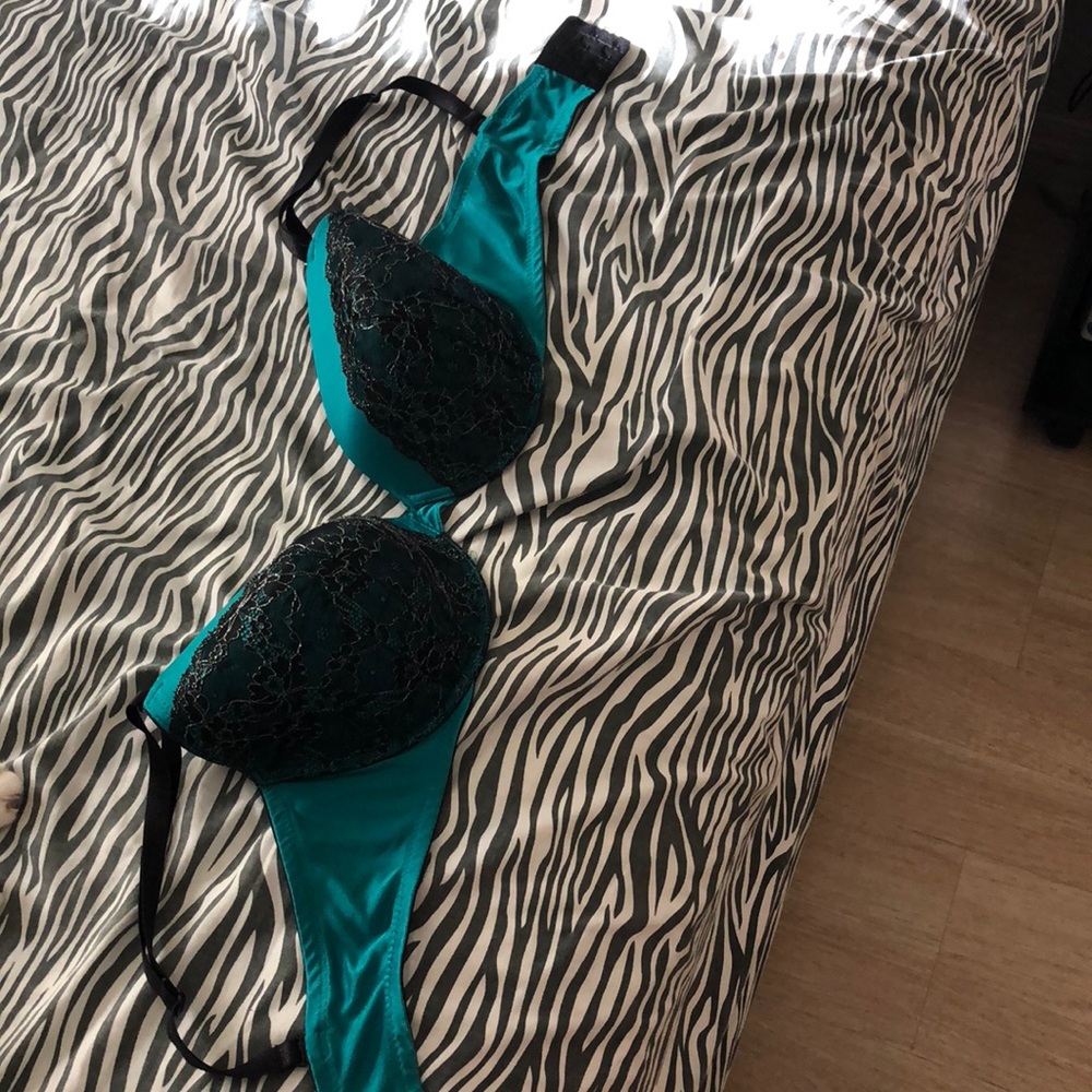 Bra